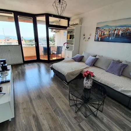 Bright Apartment Bloom - Free Parking And Wifi Rijeka Exterior photo