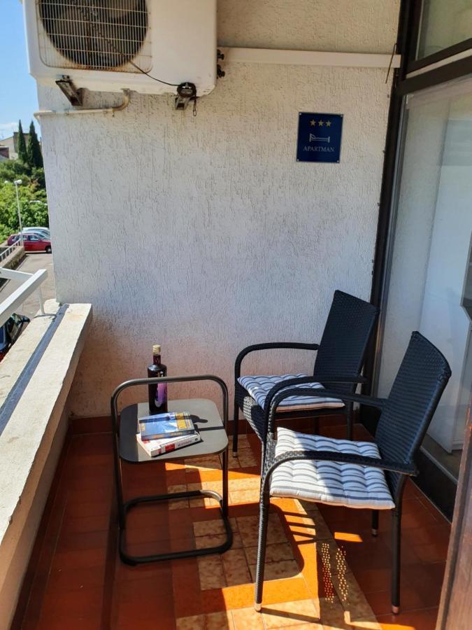 Apartman Bright Bloom - Free Parking And Wifi