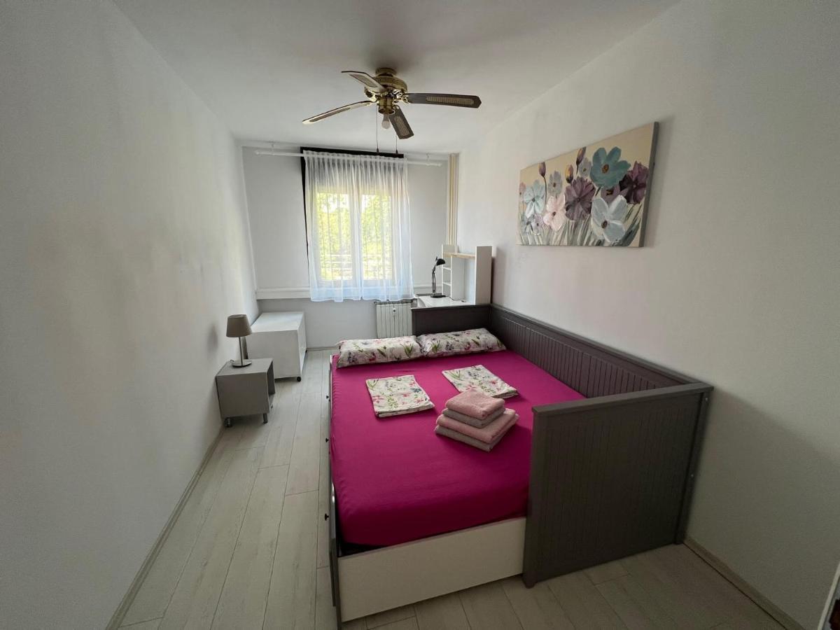 Bright Bloom - Free Parking And Wifi Apartman